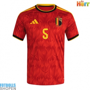 Billiga Belgien Maxim De Cuyper #5 Hemmatröja VM 2026 Kortärmad